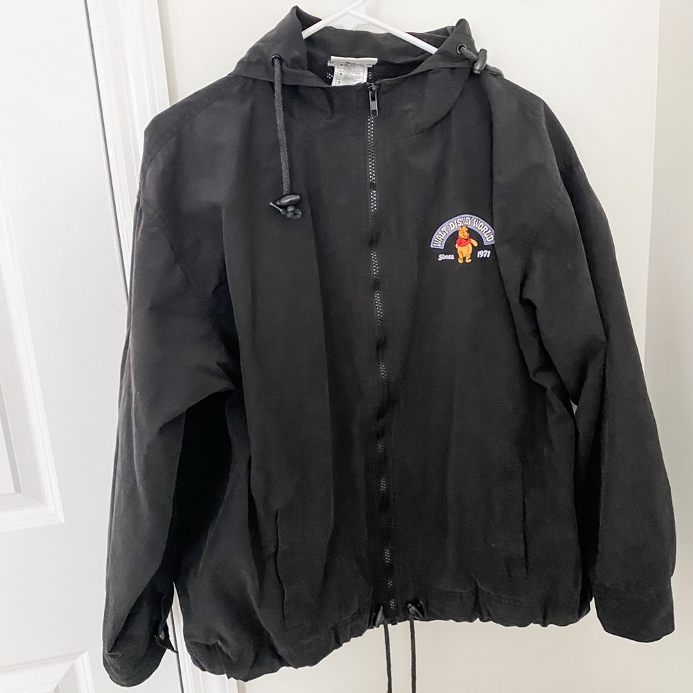 Vintage Walt Disney world windbreaker Pooh bear jacket